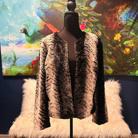 Band of Gypsies Jackets & Blazers - Band of Gypsies Black and Gray Teddy Jacket